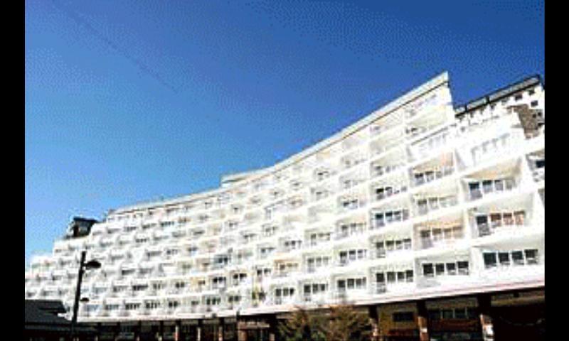Plaza Pradollano 1 *